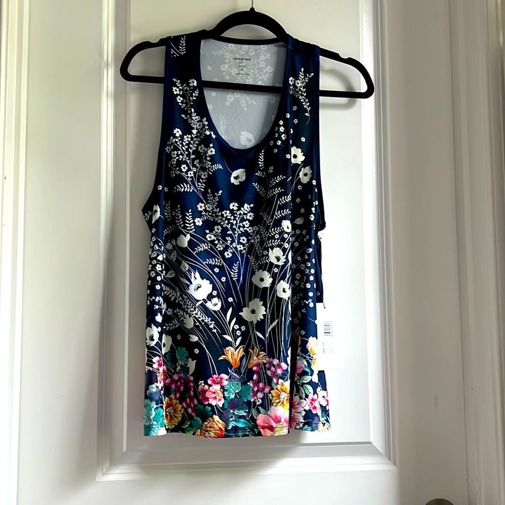 NWT  Johnny Was activewear swing tank top M